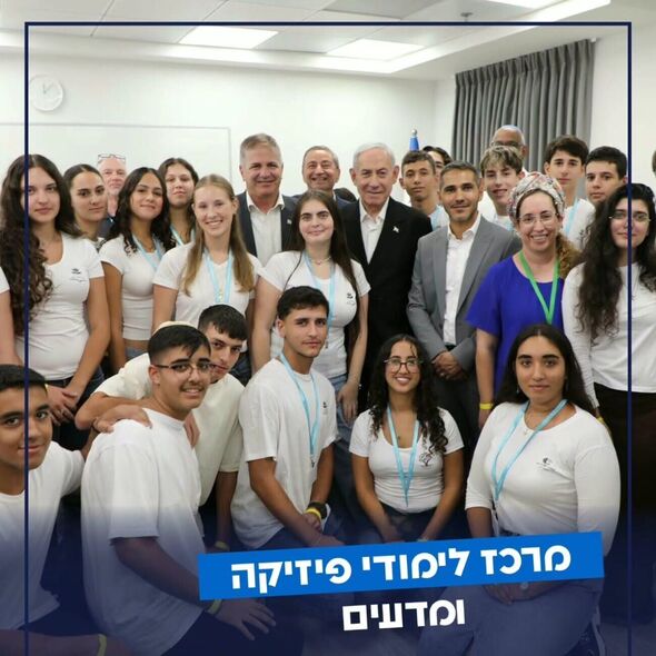 צילום מתוך דף הפייסבוק רועי גבאי