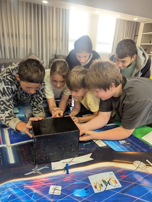 צילום מתוך דף הפייסבוק בית חינוך גורדון לאומנויות - צועדים בשביל ההצלחה