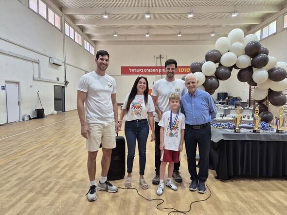 צילום מתוך דף הפייסבוק בית חינוך גורדון לאומנויות - צועדים בשביל ההצלחה