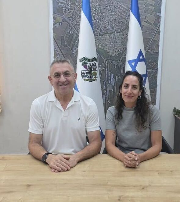 צילום מתוך דף הפייסבוק גבי גאון