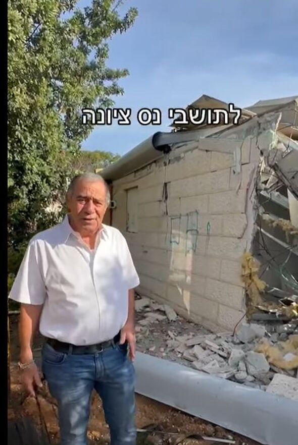 צילום מתוך דף הפייסבוק שמואל בוקסר