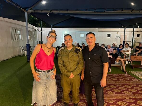 פייסבוק רשת חוויות רחובות