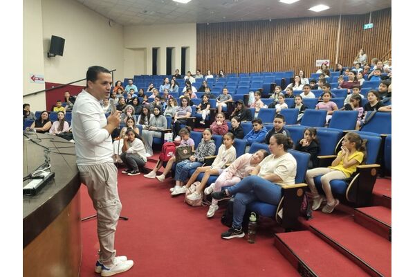 צילום מתוך דף הפייסבוק המועצה המקומית קריית עקרון