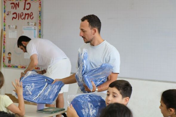 צילום מתוך דף הפייסבוק הפועל 'מבנה' פתח-תקוה