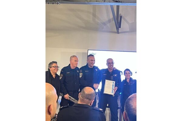 צילום מתוך דף הפייסבוק מרכז קהילתי לזרוס וקנטור