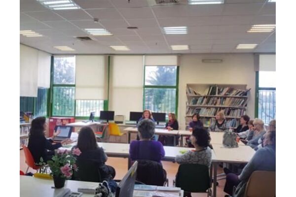 צילומים: ספרות ופילוסופיה בספרייה