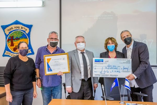 צילום: איגוד מנהלי רישוי עסקים ושילוט ברשויות המקומיות