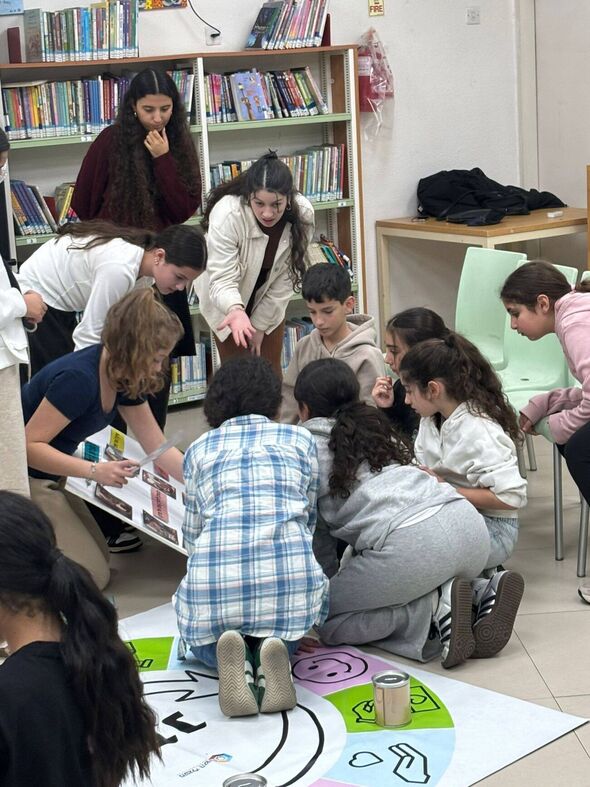 צילום מתוך דף הפייסבוק בית הספר "מעיין" יבנה