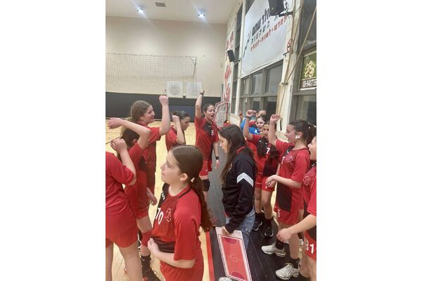 צילום מתוך דף הפייסבוק Hapoel Rishon LeZion H.C