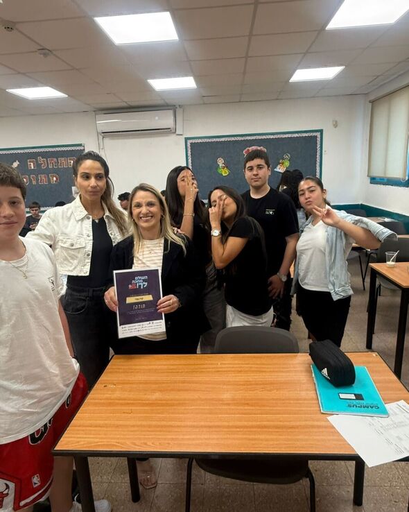 צילום מתוך דף הפייסבוק מקיף י- קריית החינוך השש שנתית ע"ש איינשטיין- ראשון לציון