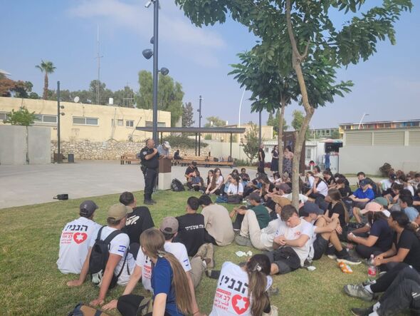 קריית החינוך ברנקו וייס ע״ש יצחק רבין, מזכרת בתיה.