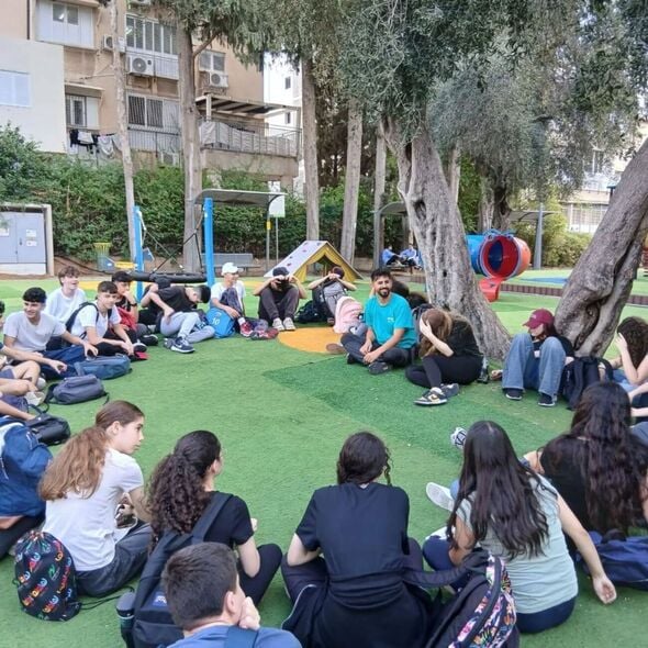 צילום מתוך דף הפייסבוק שש שנתי משה ארנס פ"ת