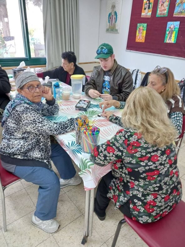 הפייסבוק מרכז יום לאזרח הוותיק מעז קרית עקרון