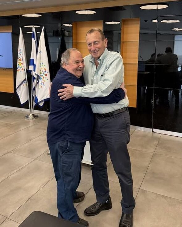 צילום מתוך דף הפייסבוק רון חולדאי