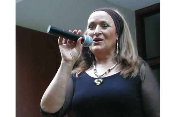 ריטה שלחון