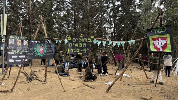צילום מתוך דף הפייסבוק חטיבת הביניים "טביב" ראשל"צ