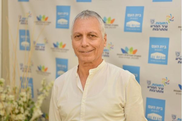 שוקי קרמר, היכל התרבות רחובות
