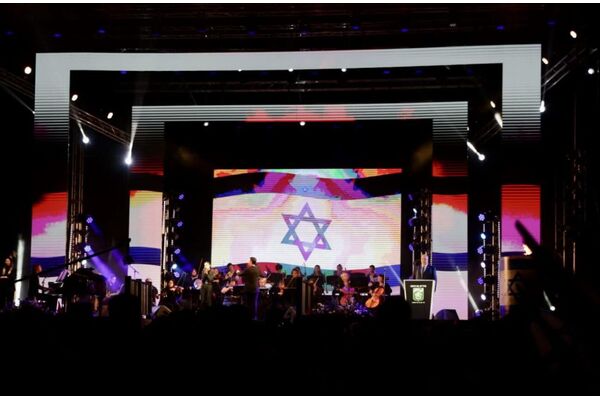 צילום מתוך דף הפייסבוק שמואל בוקסר