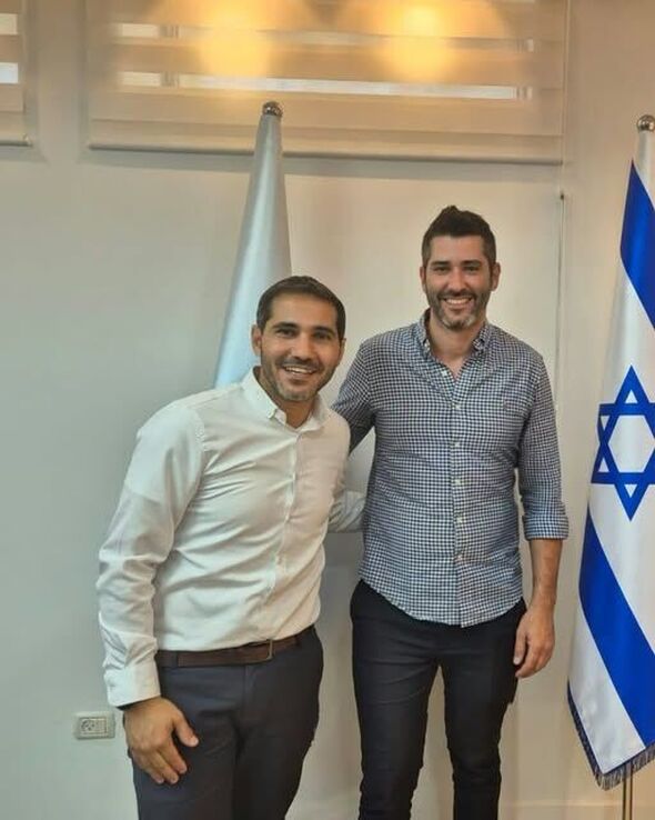 צילום מתוך דף הפייסבוק רועי גבאי