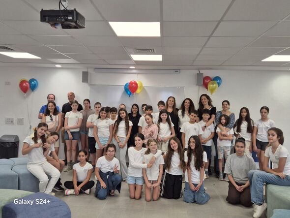 צילום מתוך דף הפייסבוק בית ספר שפרינצק