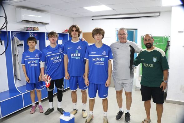 צילום מתוך דף הפייסבוק מועדון הכדורגל הפועל 'מבנה' פתח-תקוה Hapoel 'Mivne' Petah Tikva FC