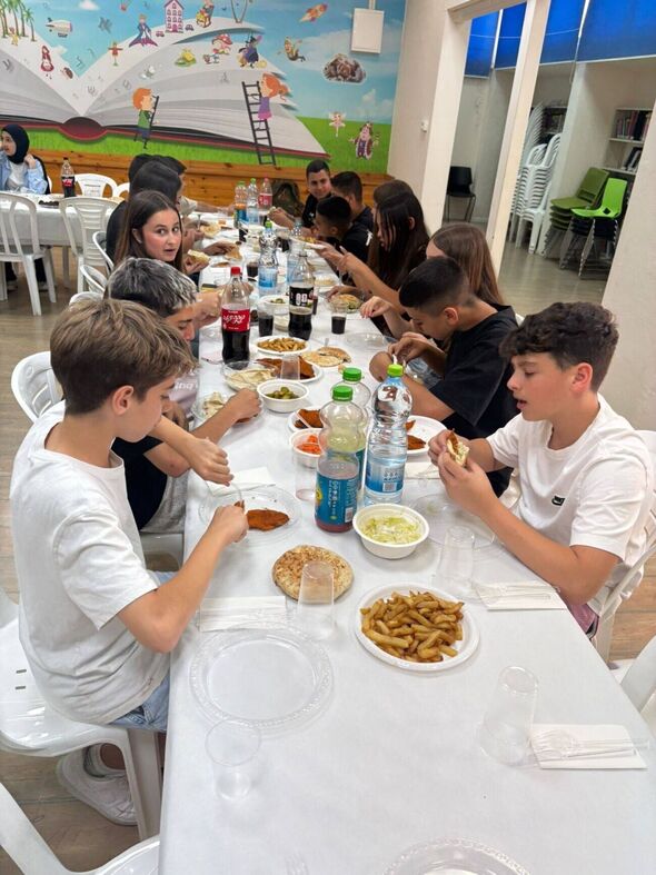 צילום מתוך דף הפייסבוק בית ספר בורוכוב גבעתיים