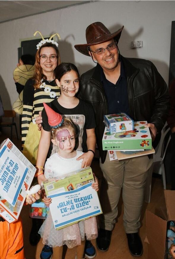 צילום מתוך דף הפייסבוק צביקה ברוט - Tzvika Brot