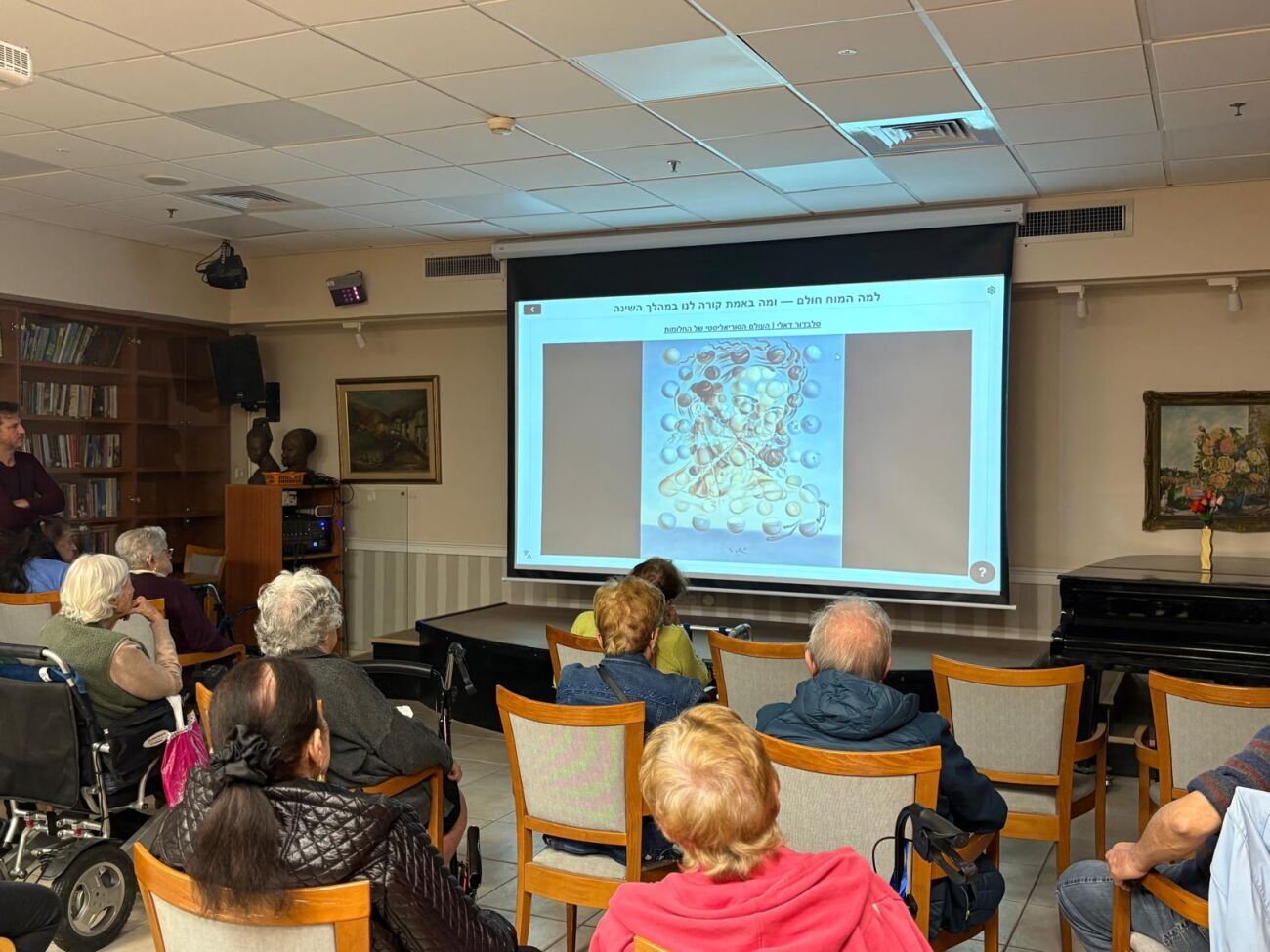 צלם טל שובל