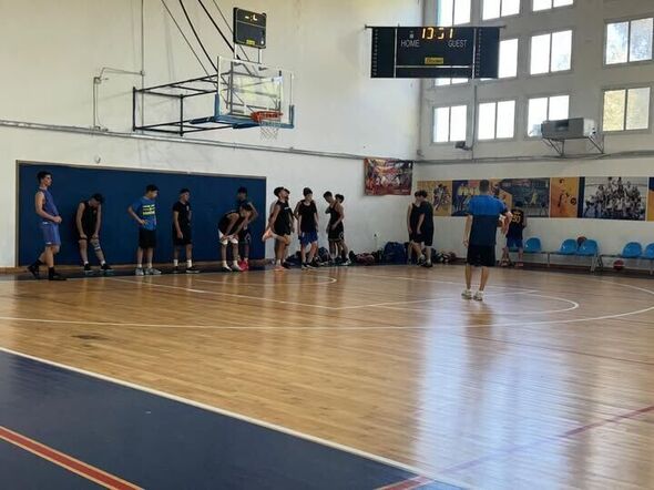 צילום מתוך דף הפייסבוק אליצור יבנה כדורסל הדף הרשמי