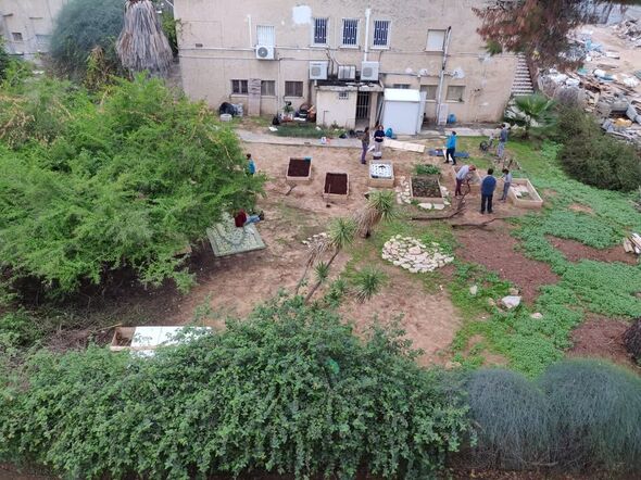 עמוד הפייסבוק של הגינה הקהילתית הליגה