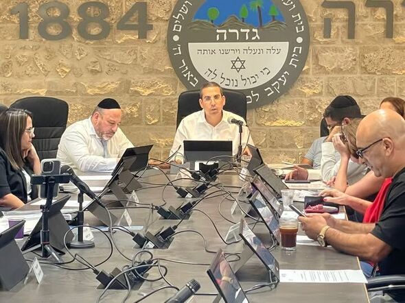 צילום מתוך דף הפייסבוק מועצה מקומית גדרה