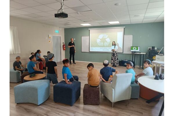 צילום מתוך דף הפייסבוק בית ספר חמ"ד בראשית רחובות