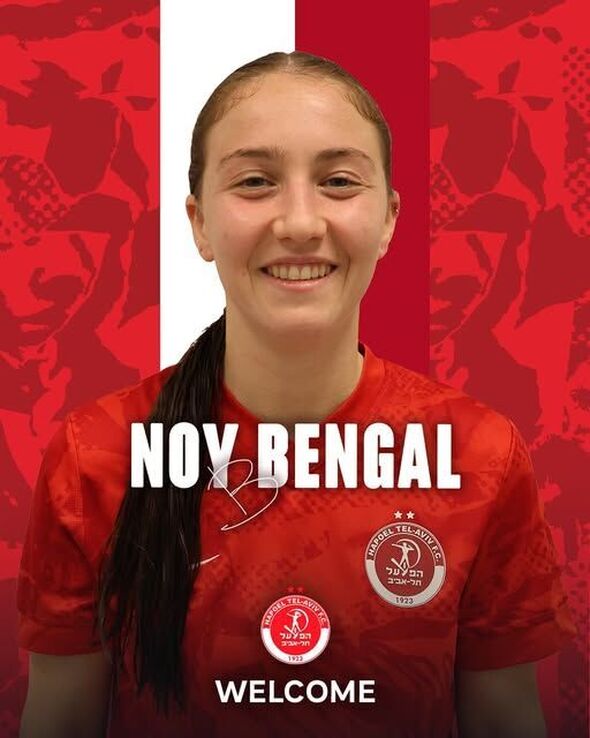 צילום מתוך דף הפייסבוק מועדון כדורגל הפועל תל אביב נשים