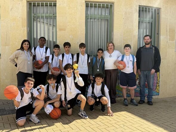 צילום מתוך דף הפייסבוק בית ספר רמון - רחובות החדשה