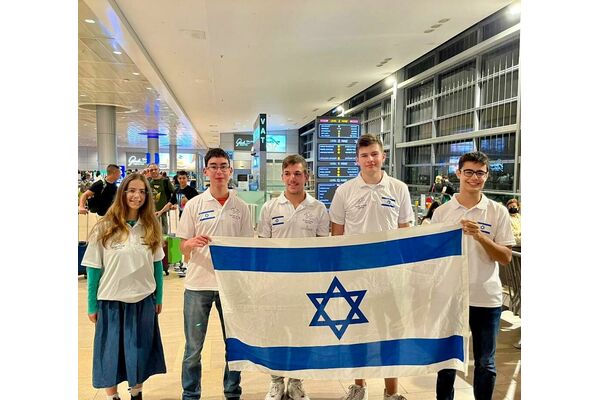 מדעני העתיד