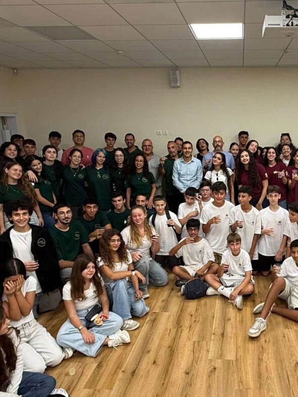צילום מתוך דף הפייסבוק קריית החינוך יצחק נבון