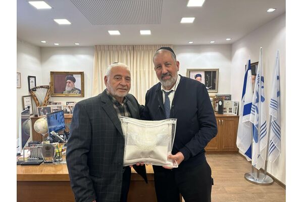 צילום מתוך דף הפייסבוק בנימין אלחרר