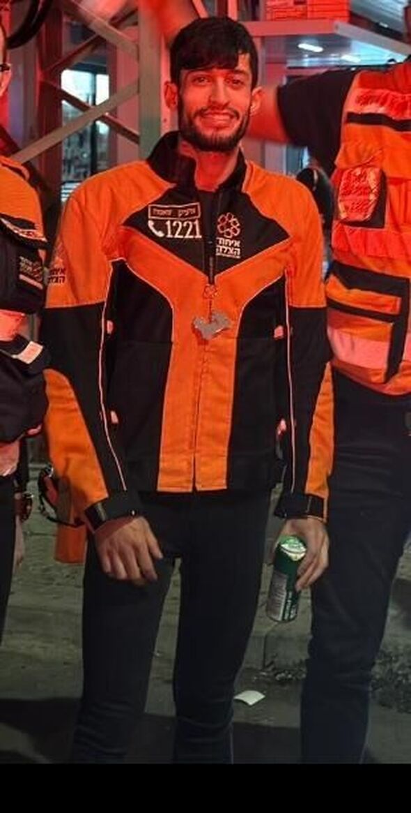 המתנדב איציק שאמה