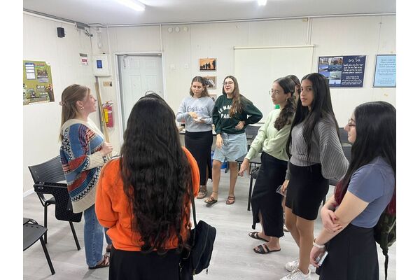 צילום מתוך דף הפייסבוק אגף חברה, נוער וצעירים פתח תקוה