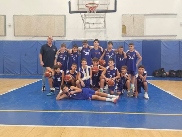 צילום מתוך דף הפייסבוק מכבי רחובות מחלקת הנוער כדורסל