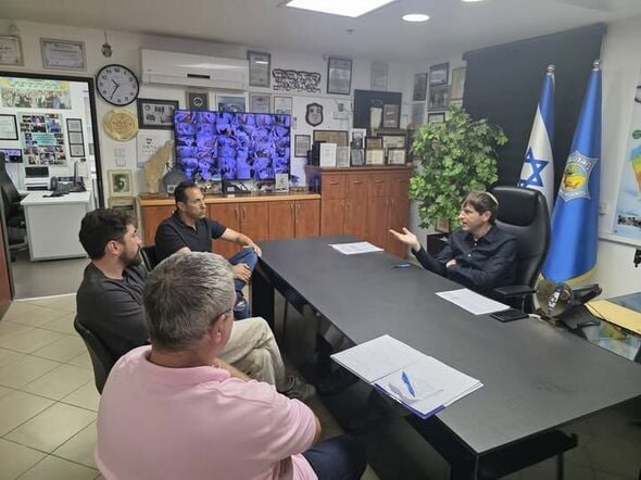 צילום מתוך דף הפייסבוק מועדון הכדורגל הפועל 'מבנה' פת