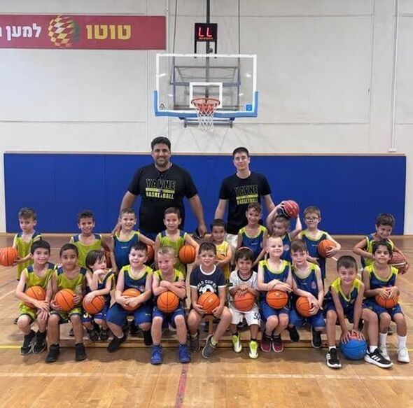 צילום מתוך דף הפייסבוק אליצור יבנה כדורסל הדף הרשמי