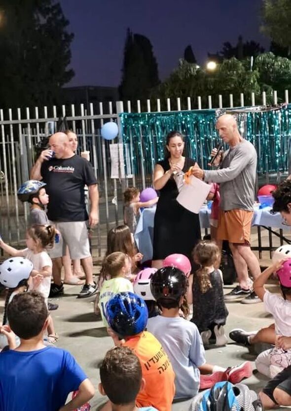 צילום מתוך דף הפייסבוק שמואל בוקסר