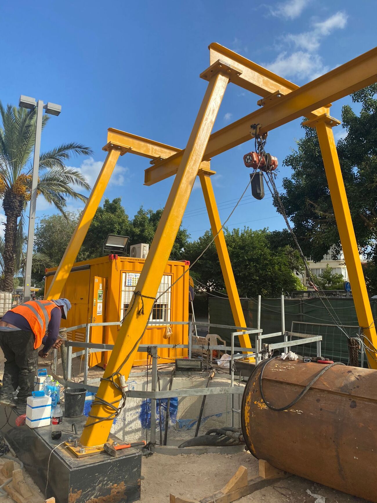 צבי לנצמן2 צבי לנצמן2