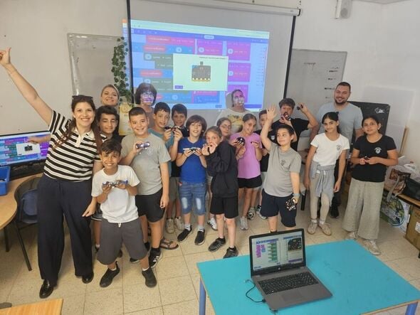 צילום מתוך דף הפייסבוק בית ספר רמז ראשון לציון