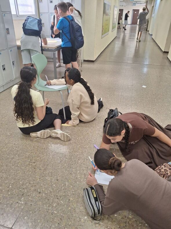 צילום מתוך דף הפייסבוק קריית חינוך אוריה - ראשון לציון
