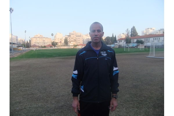 ויקטור גניש מאמן מרמורק הפסד בית קשה