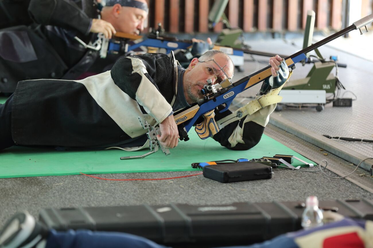 אביב היבשמן אביב היבשמן