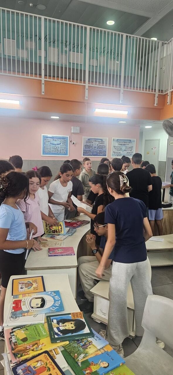 צילום מתוך דף הפייסבוק בית ספר איינשטיין יבנה