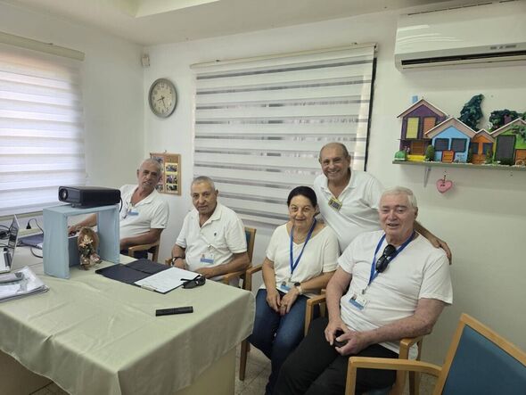 צילום מתוך דף הפייסבוק מרכז יום לאזרח הוותיק מעז